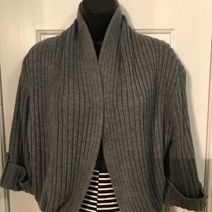 CLOSET BLOW OUT SALE... EVERYTHING MUST GO!!